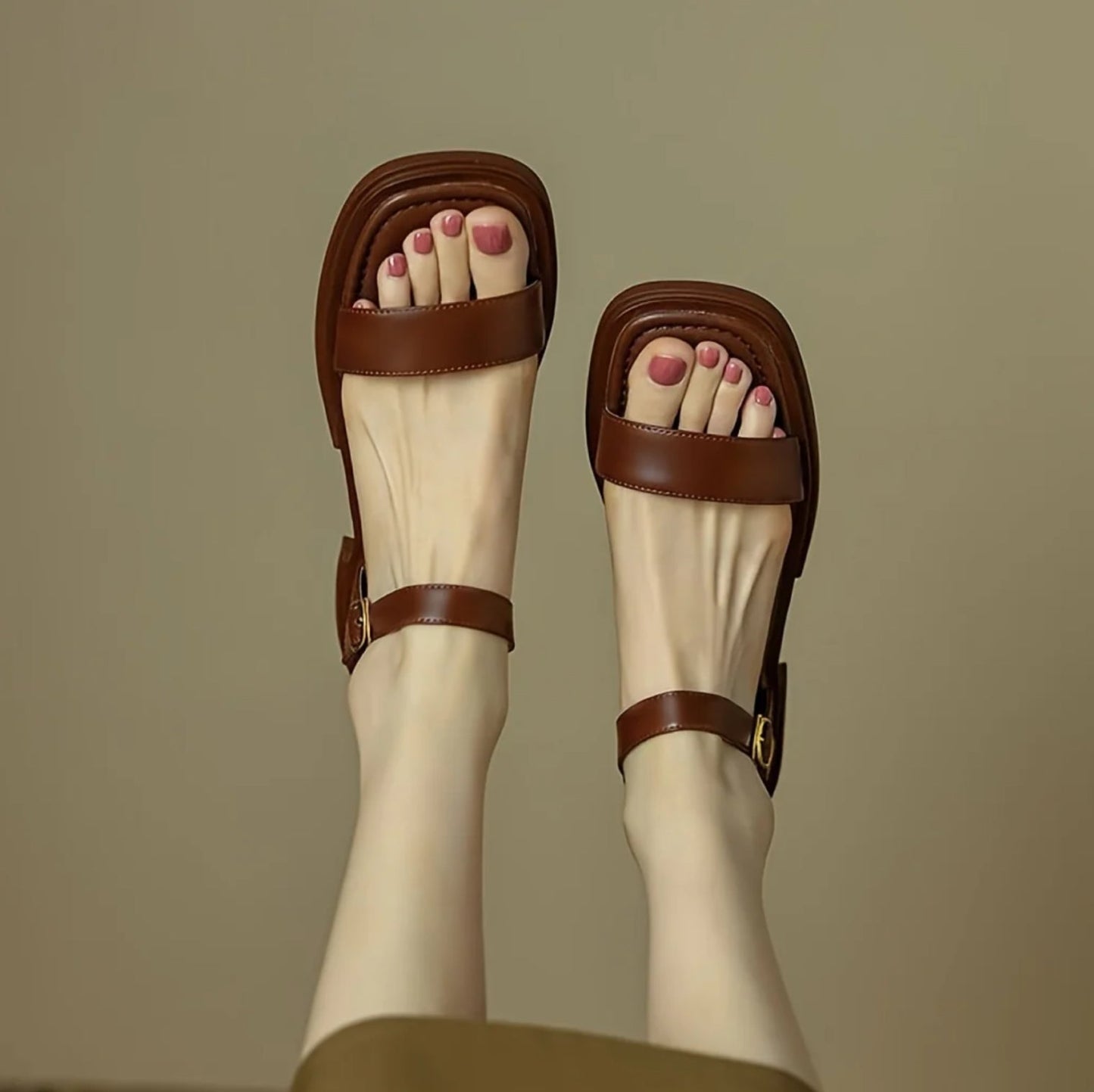 Hazel | Classic Strap Royal Sandals