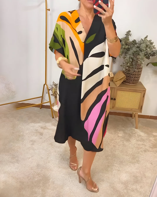 Ailsa – Casual Dress with Colorful Leaf Print