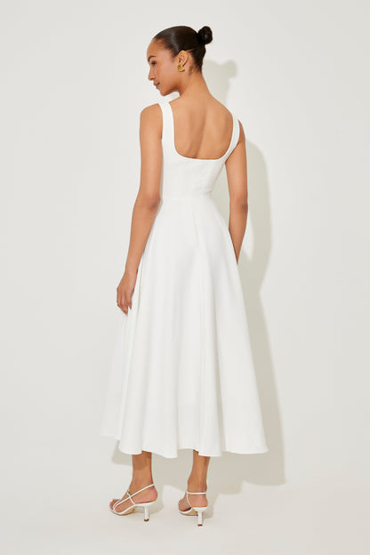 Amelia™ | Timeless Flowy Midi Dress