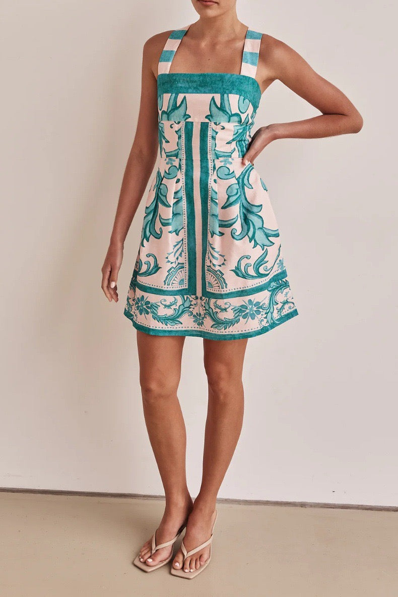 Milarni | Elegant and Versatile Dress