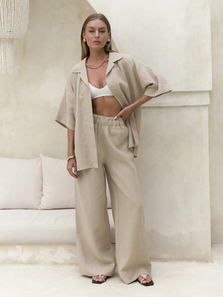 ADELINE – Oversized Three-Piece Set in Neutral Tones