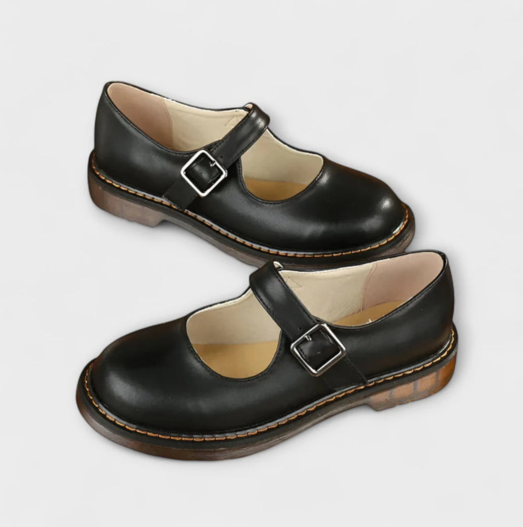Yolanda - Elegant Leather Shoes with Strap