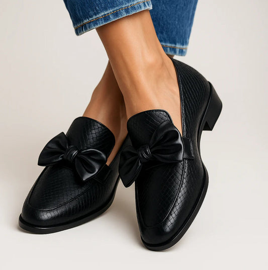 Claudia | Loafers with Bow