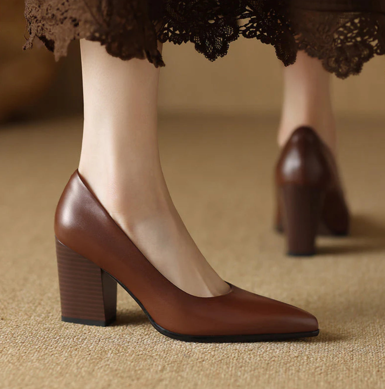 Marilyn | Classic Square Heel Shoes