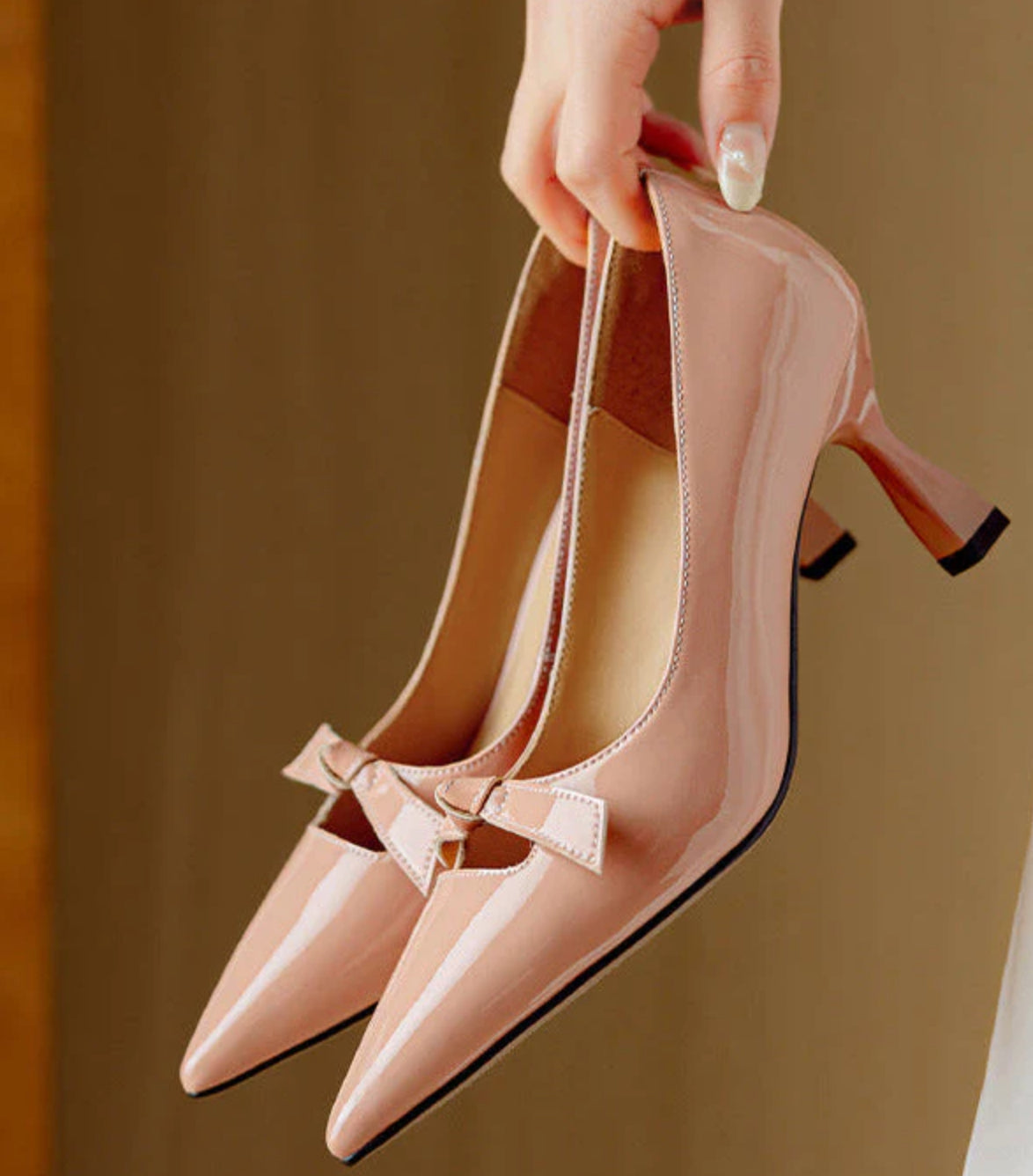 Elaine | Patent Leather Bow Heels