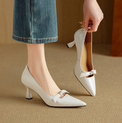 Elaine | Patent Leather Bow Heels