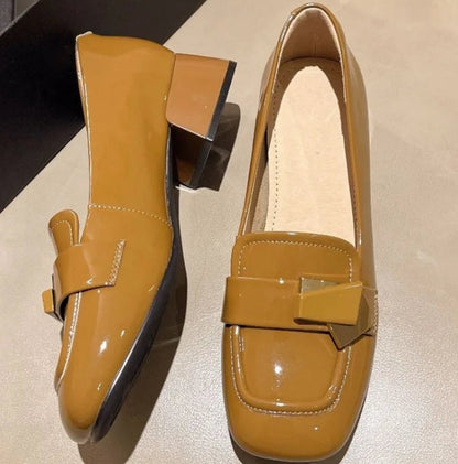 Dorothy | Moccasin-Style Shoes with Sparkling Bow