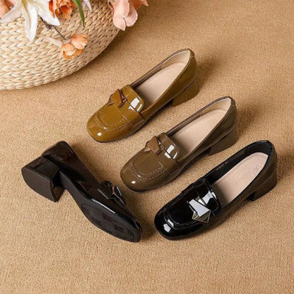 Dorothy | Moccasin-Style Shoes with Sparkling Bow