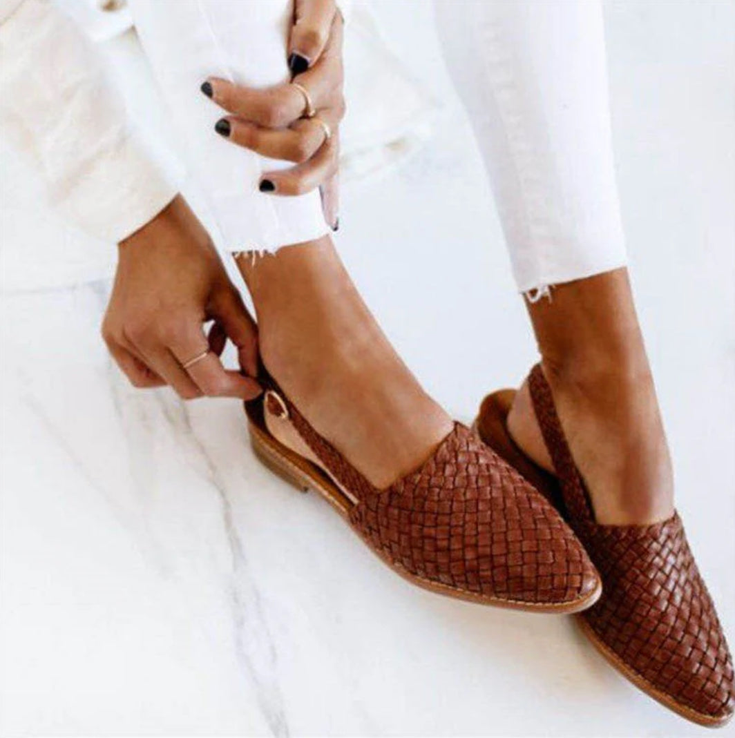 Luna | Orthopedic Shoes with Classic Comfort