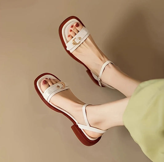 Helena | Royal Sandals with Strap Details