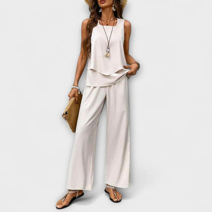 SANJA – Elegant Summer Set | Natural Style and Sophisticated Comfort 