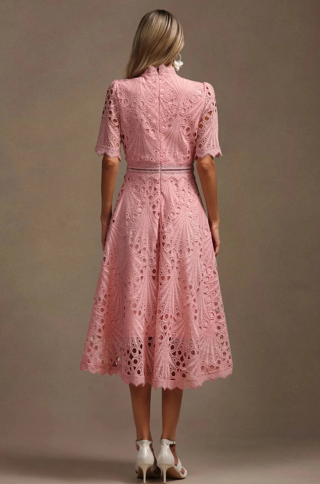 Vorelle™ | Casual Dress Embroidered with Flowers and Short Sleeves 