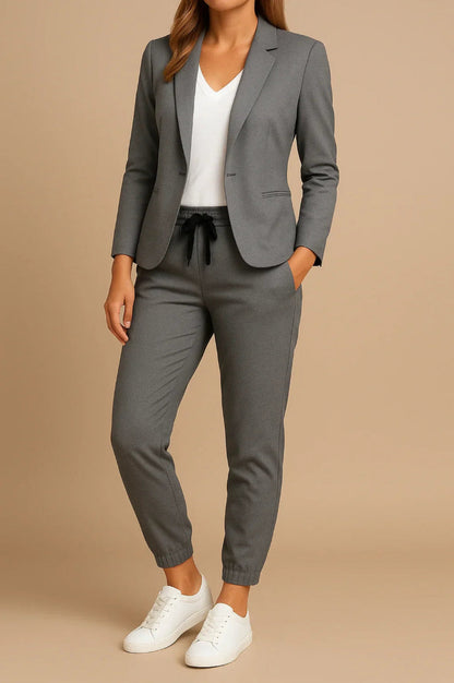 Valentina | Elegant Women's Suit 
