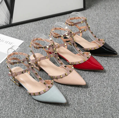 Maelis – Elegant Sandals with Square Heel