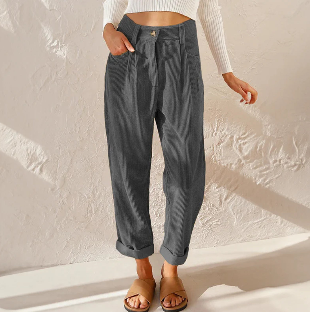MANDY | COMFORTABLE HIGH-WAIST CORDUROY PANTS 