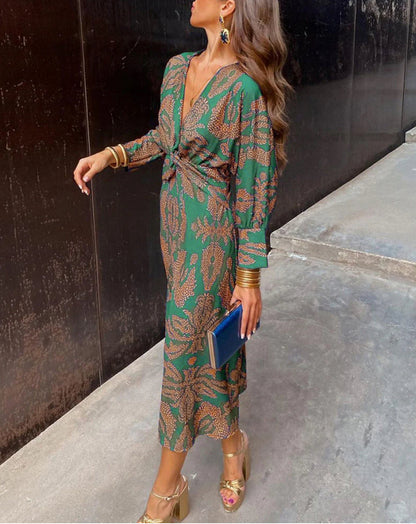 Pierai Dress – Show off your style with autumnal elegance 