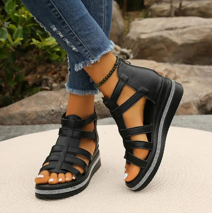 CHLOE – Elegant Platform Sandals