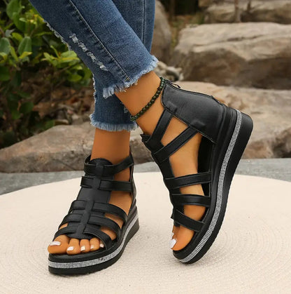 CHLOE – Elegant Platform Sandals