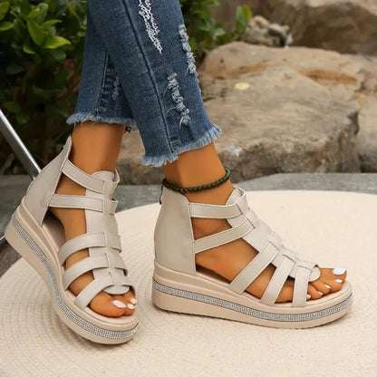CHLOE – Elegant Platform Sandals