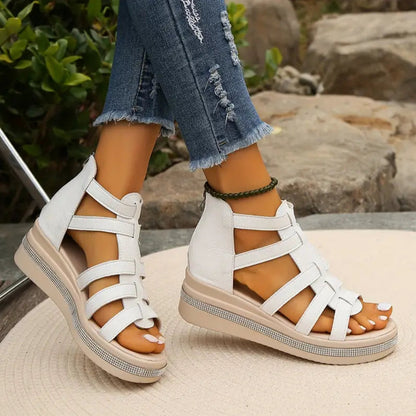 CHLOE – Elegant Platform Sandals