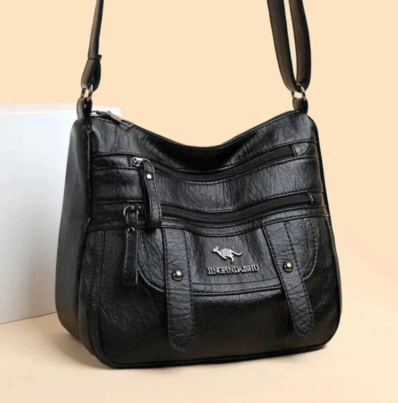Wren - Retro Handbag with Multiple Pockets in Elegant Faux Leather
