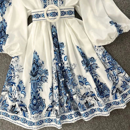 Jaselina | Short Fitted Dress with Fine Embroidery