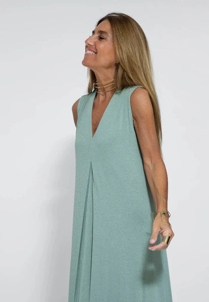 Ayania - Fitted dress with vest